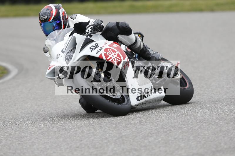 /Archiv-2025/08 20.04.2025 Speer Racing ADR/Gruppe gruen/550